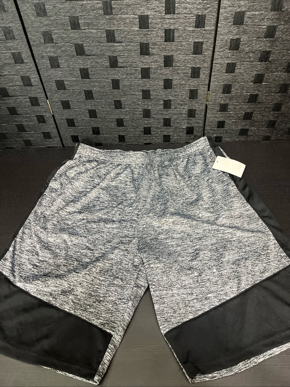 Essential Elements Men's Athletic Gray & Black Mesh Basketball Shorts Size XL